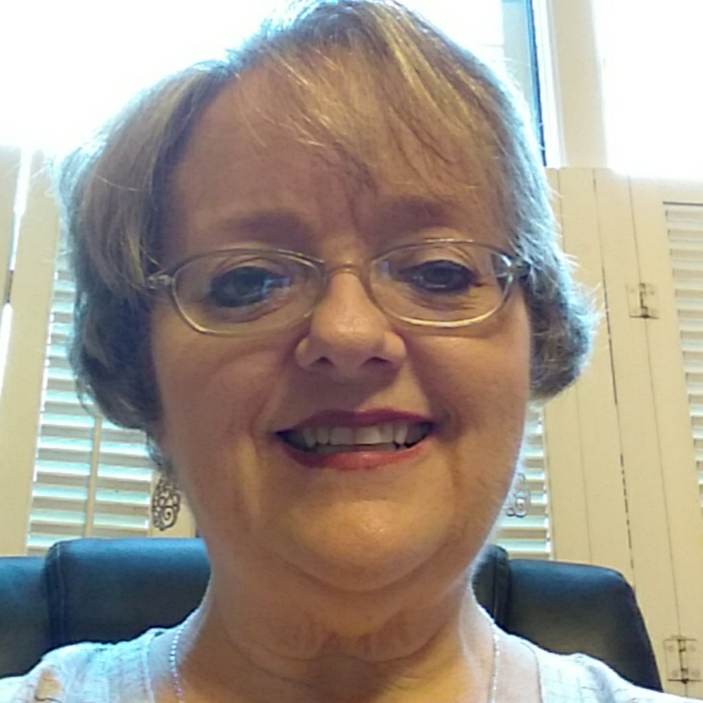Meet your Posher, Konnie